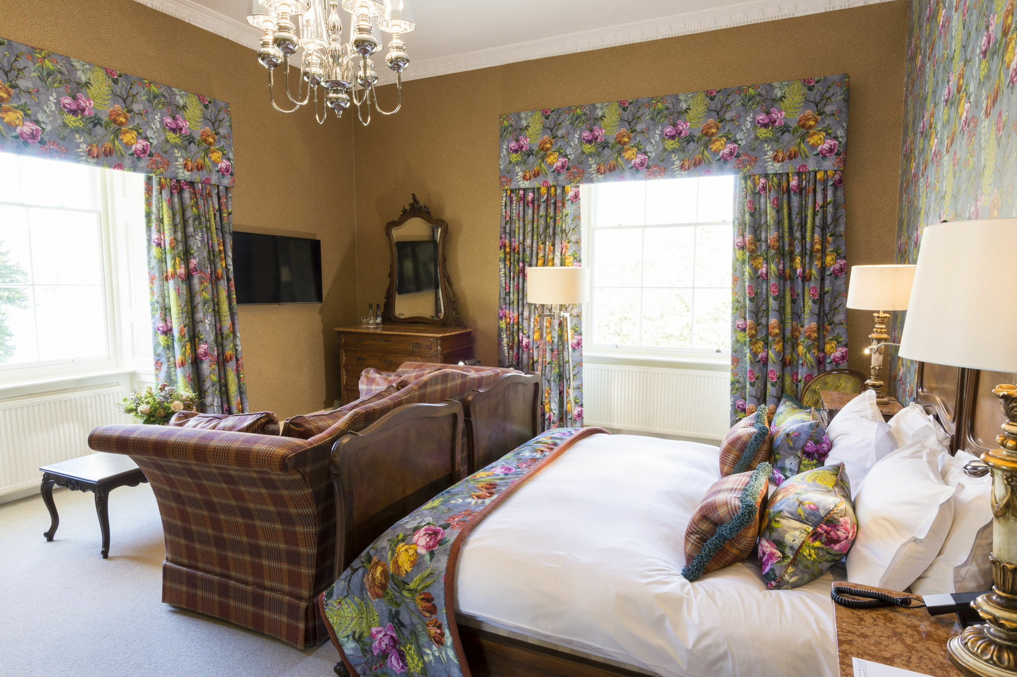Storrs Hall (adults Only) 5*